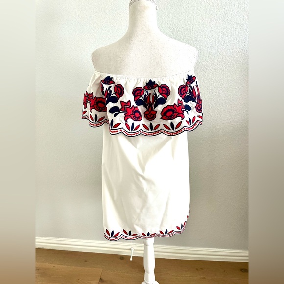 The Impeccable Pig Strapless White Dress with Red and Blue Embroidery - Picture 2 of 4